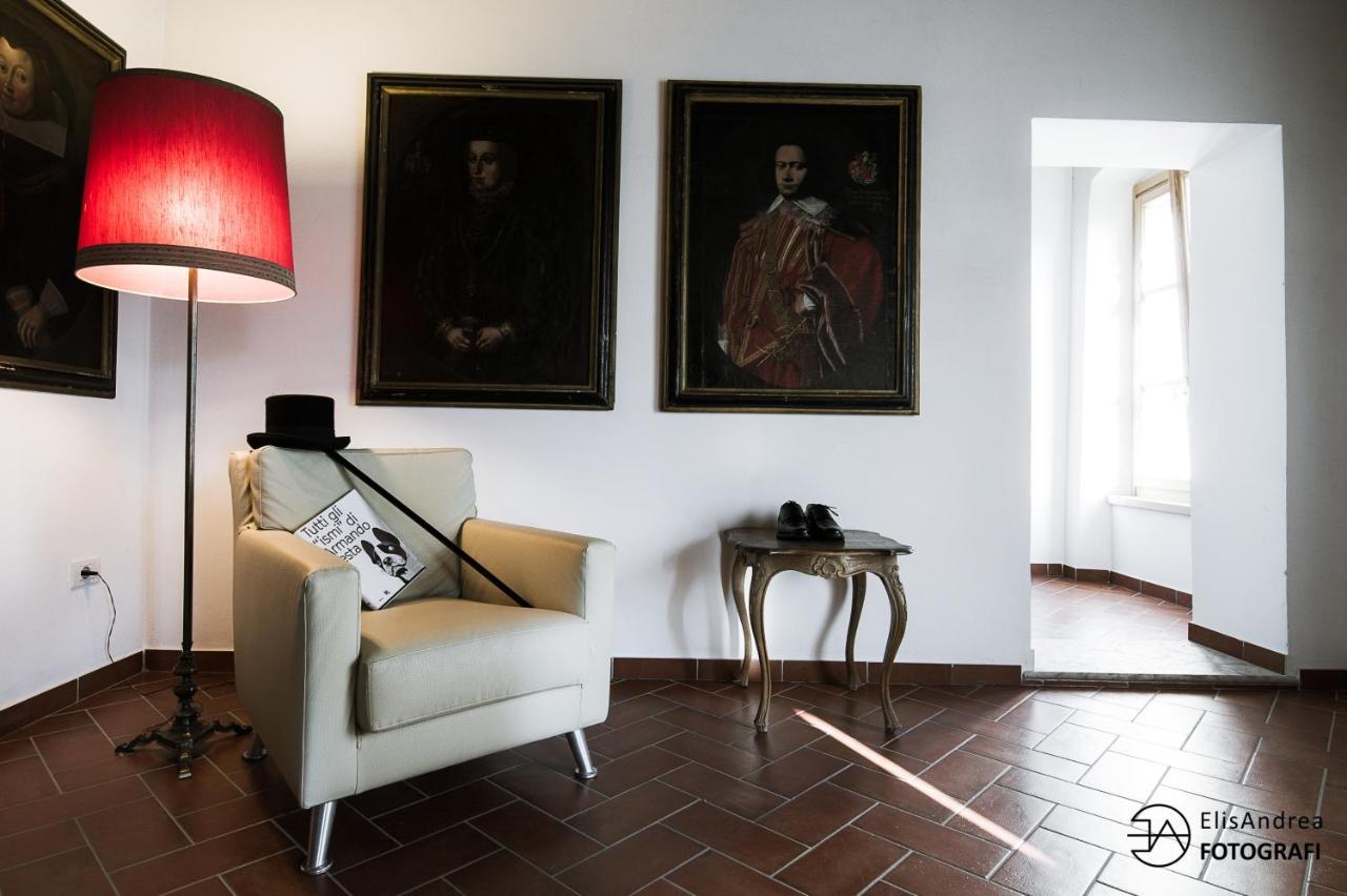 Hôtel Relais Palazzo Lodron à Rovereto  Extérieur photo